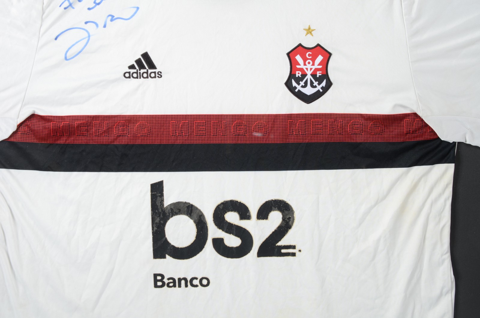 Camisa do Flamengo com autografo do Zico. - foto 2 de 4