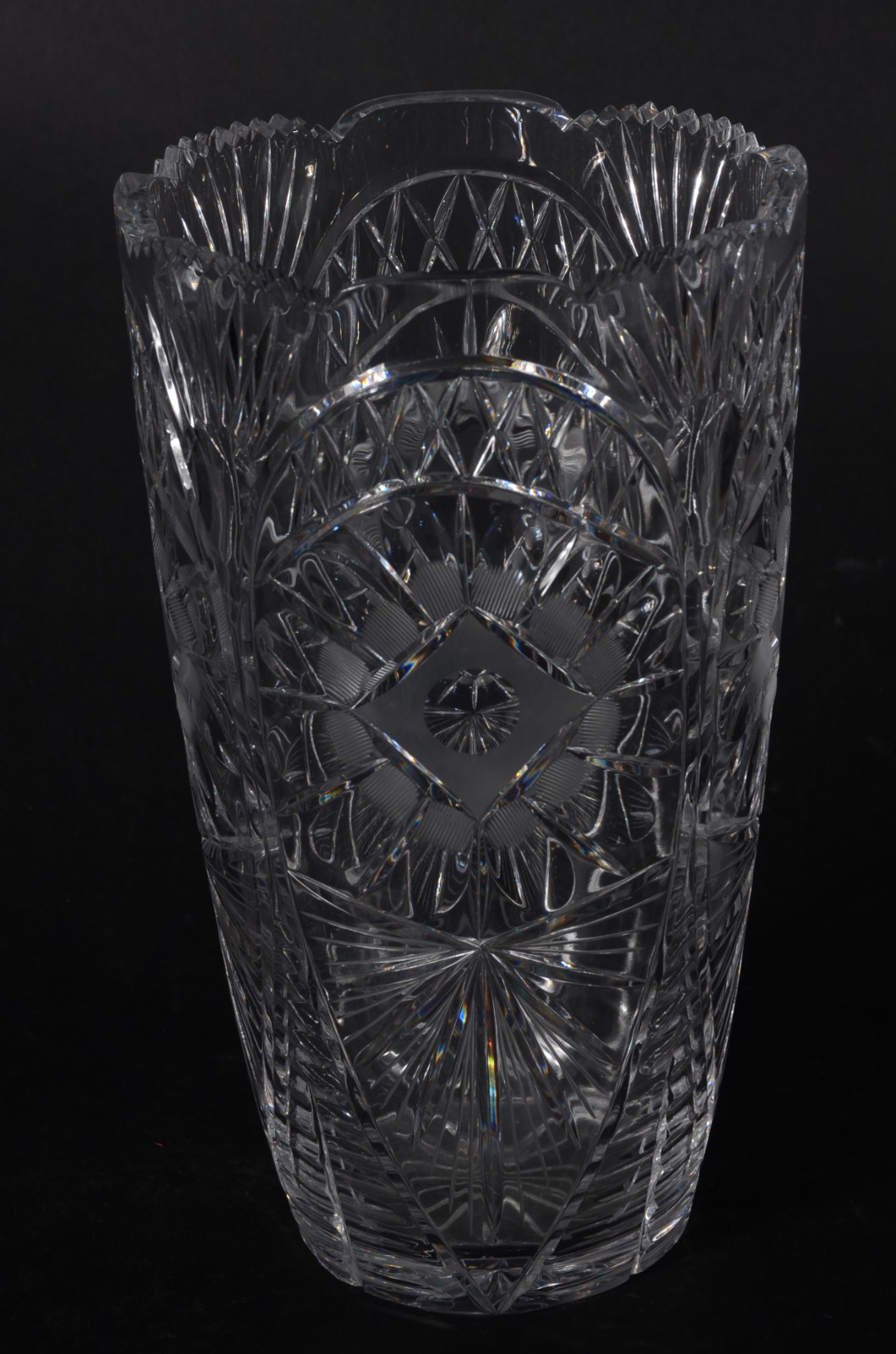 Vaso de cristal tcheco lapidado. - foto 2 de 6