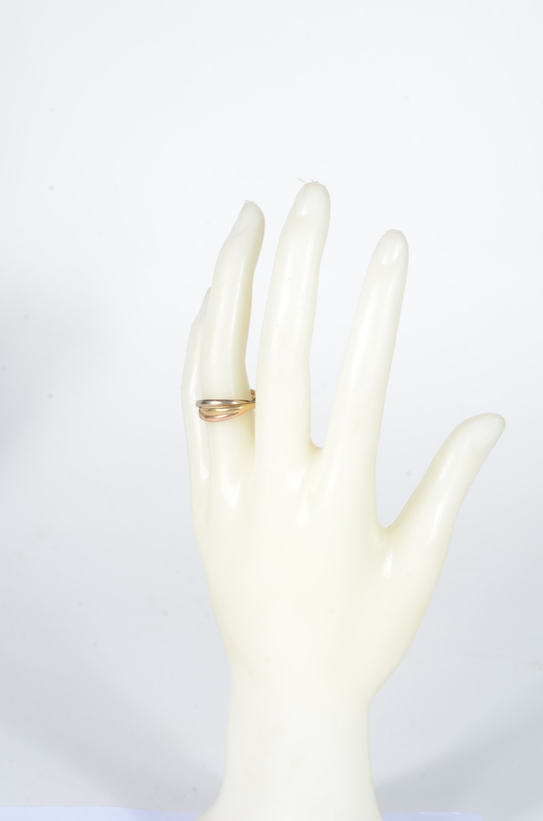 Anel com 3 aros de ouro 18 k.Aro 15. (Por motivos de segurança a peça... - foto 4 de 4