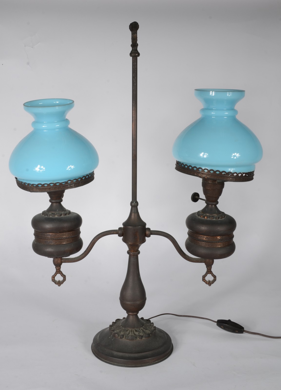 Abatjour de metal para 2 luzes, cúpulas na cor azul turquesa... - foto 1 de 4