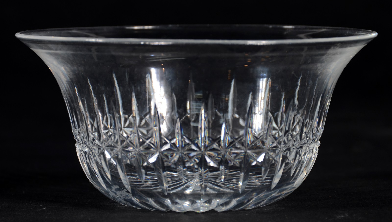 Conjunto com 6 lavandas de cristal europeu lapidado. Uma delas com... - foto 6 de 6