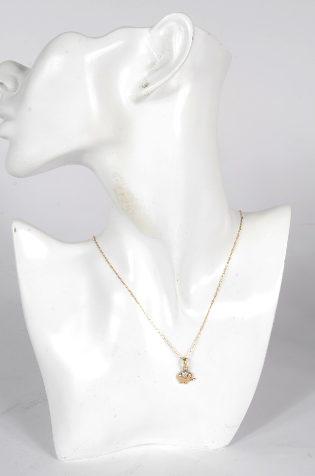 Colar com pendente na forma de elefante de ouro 18 k., contraste 750... - foto 8 de 8