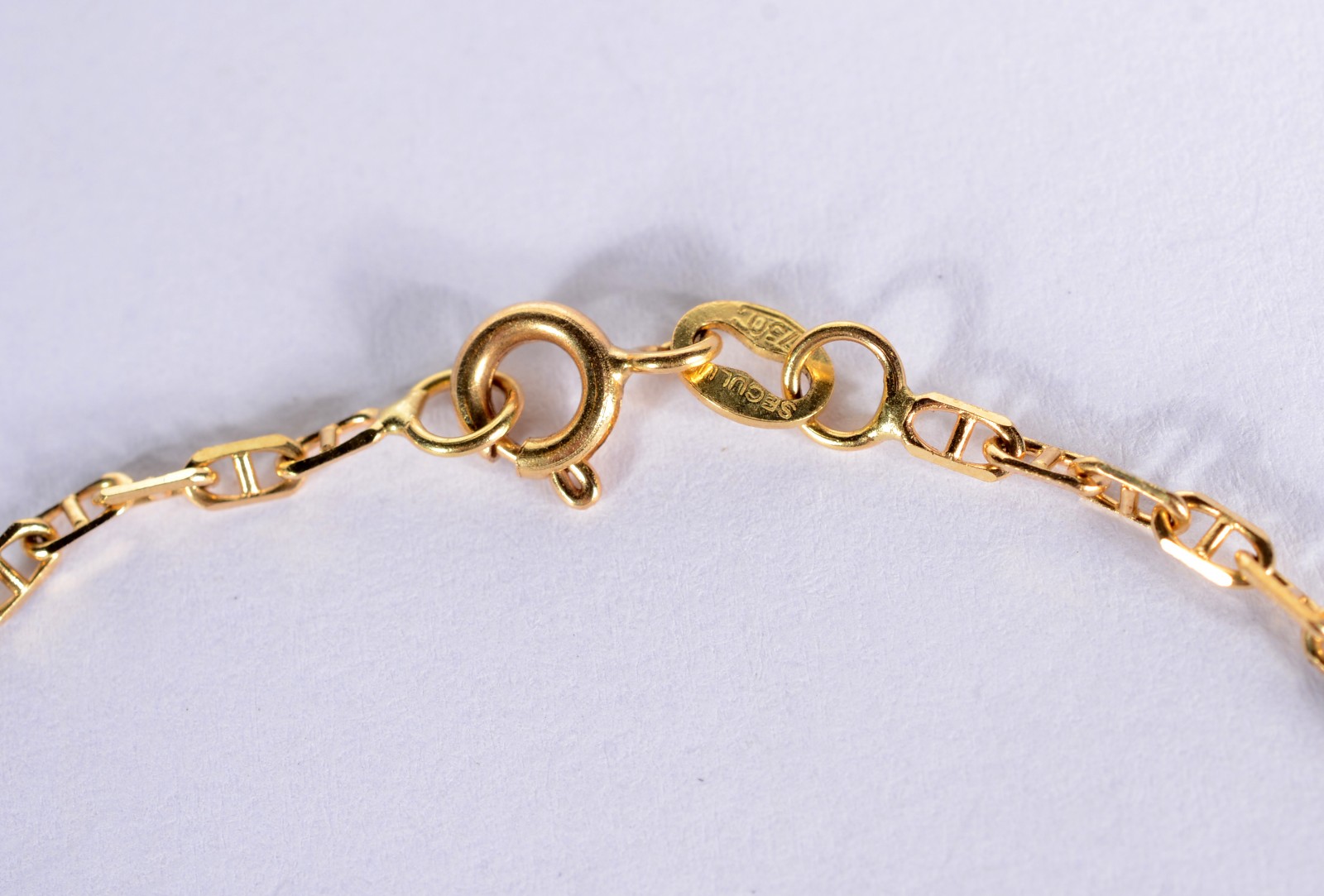 Pulseira de ouro 18 k., contraste 750 mls. (Por motivos de segurança... - foto 2 de 3