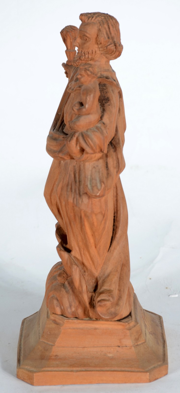 Arte popular - Escultura de madeira representando Sã José. - foto 6 de 8