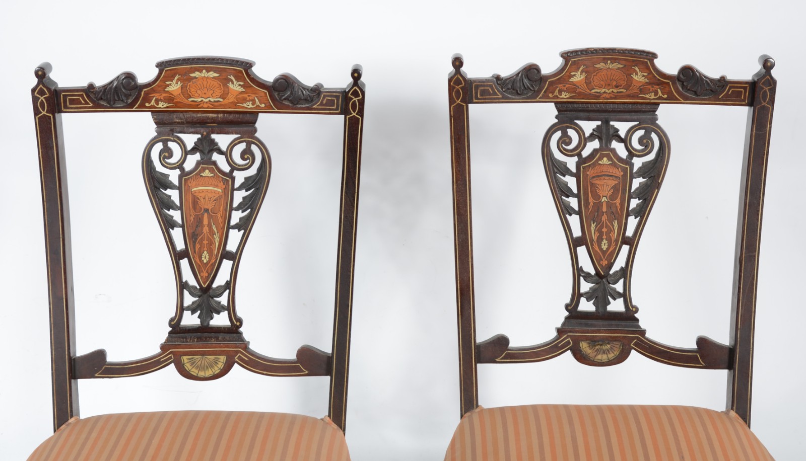 Lindo par de cadeiras inglesas "nurse chair" de madeira nobre... - foto 3 de 7