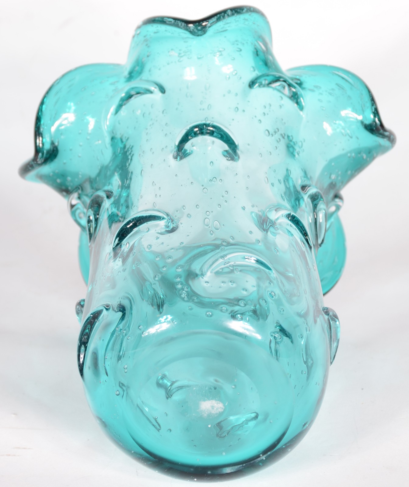 Vaso de vidro decorativo na cor verde. - foto 4 de 4
