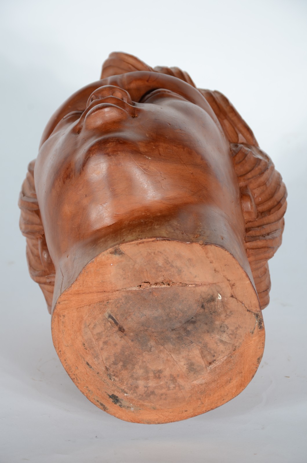 Ex voto - Cabeça esculpida em madeira nobre. - foto 6 de 6