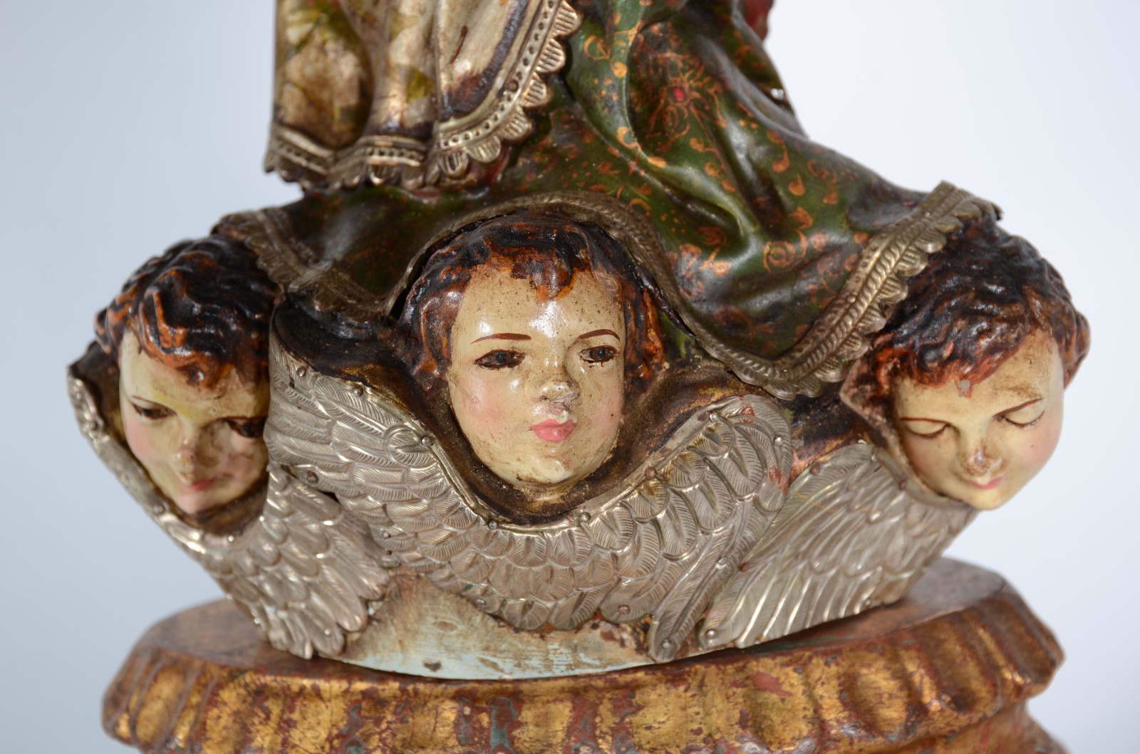 Nossa Senhora - Imagem de madeira policromada com guarnição em prata... - foto 4 de 11