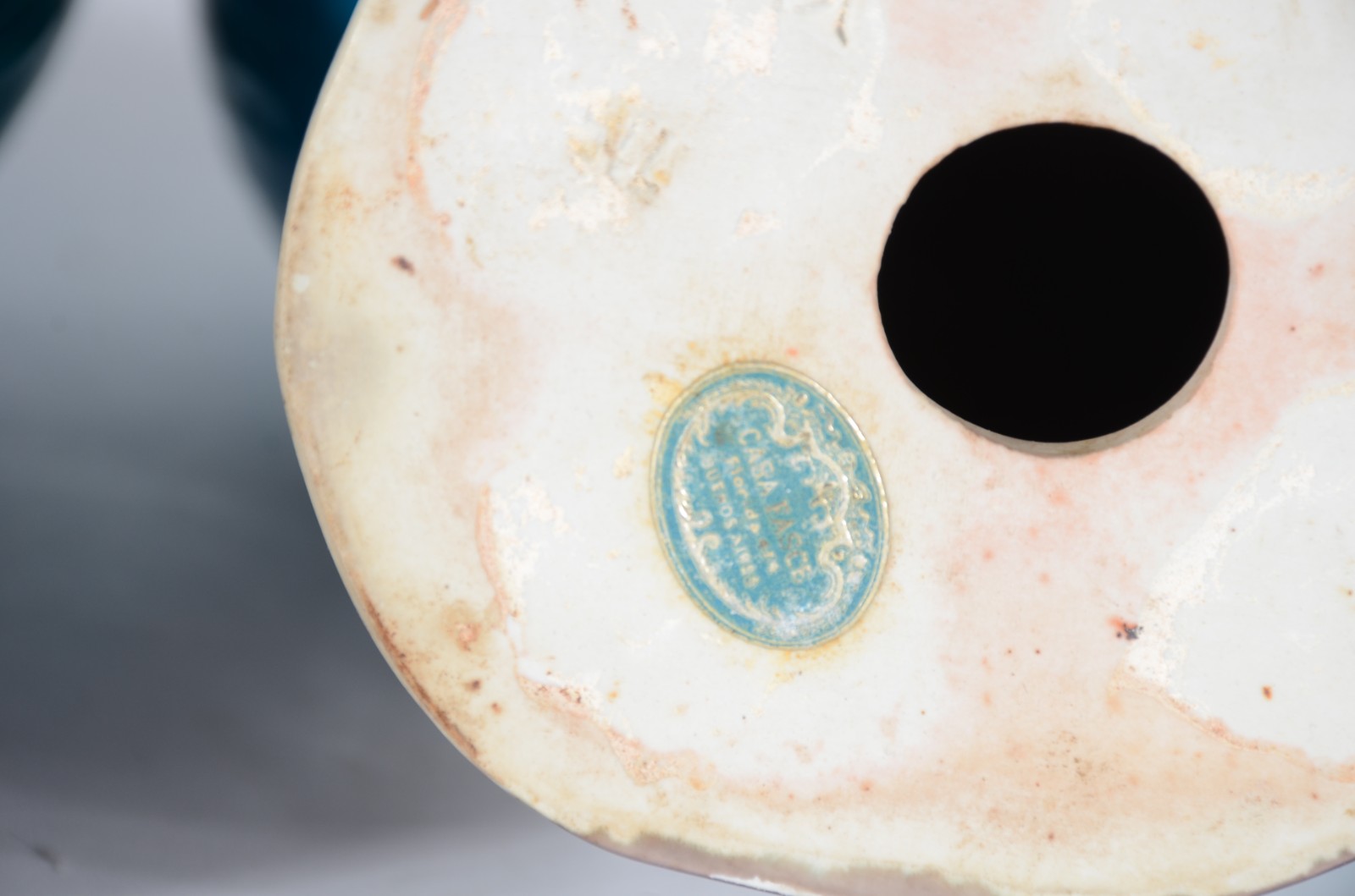 Par de galos de porcelana oriental azul turquesa. Pequenos lascados... - foto 7 de 8