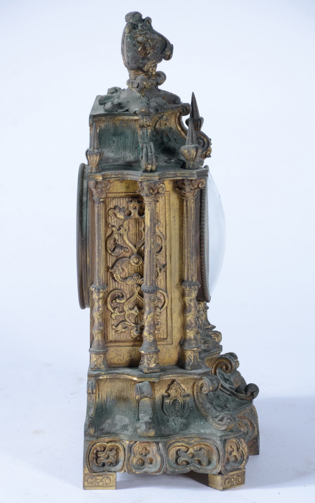 Relógio de bronze francês, "Mantel Clock", mostrador com algarismos... - foto 3 de 7