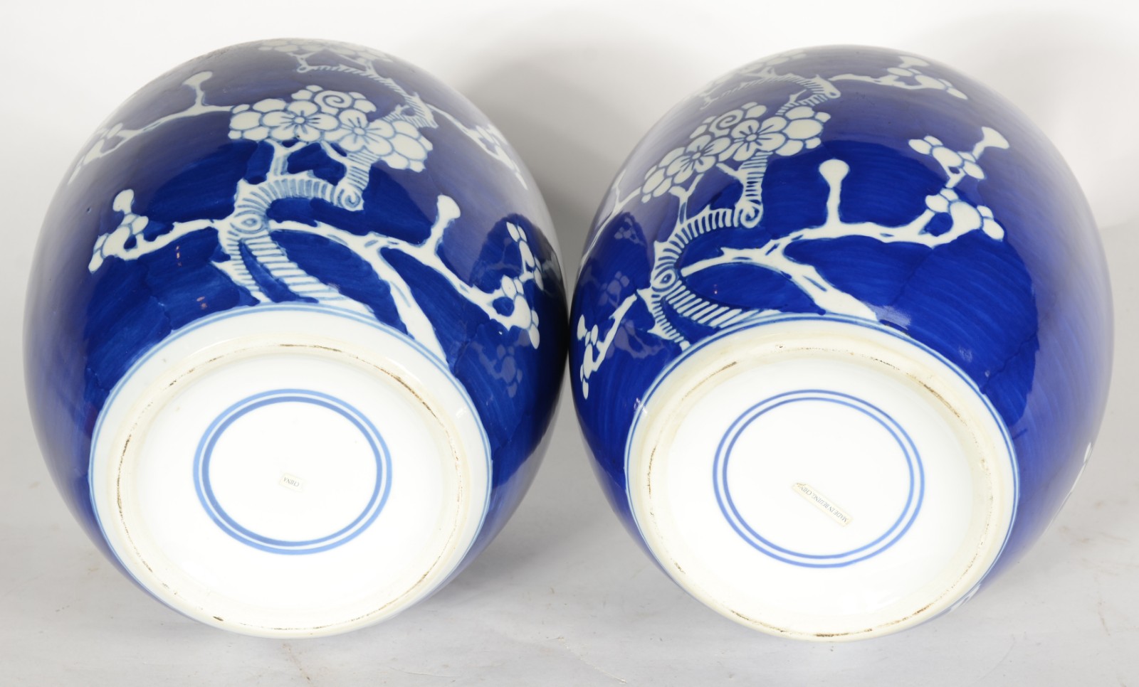 Par de potiches de porcelana chinesa azul e branca. - foto 4 de 4