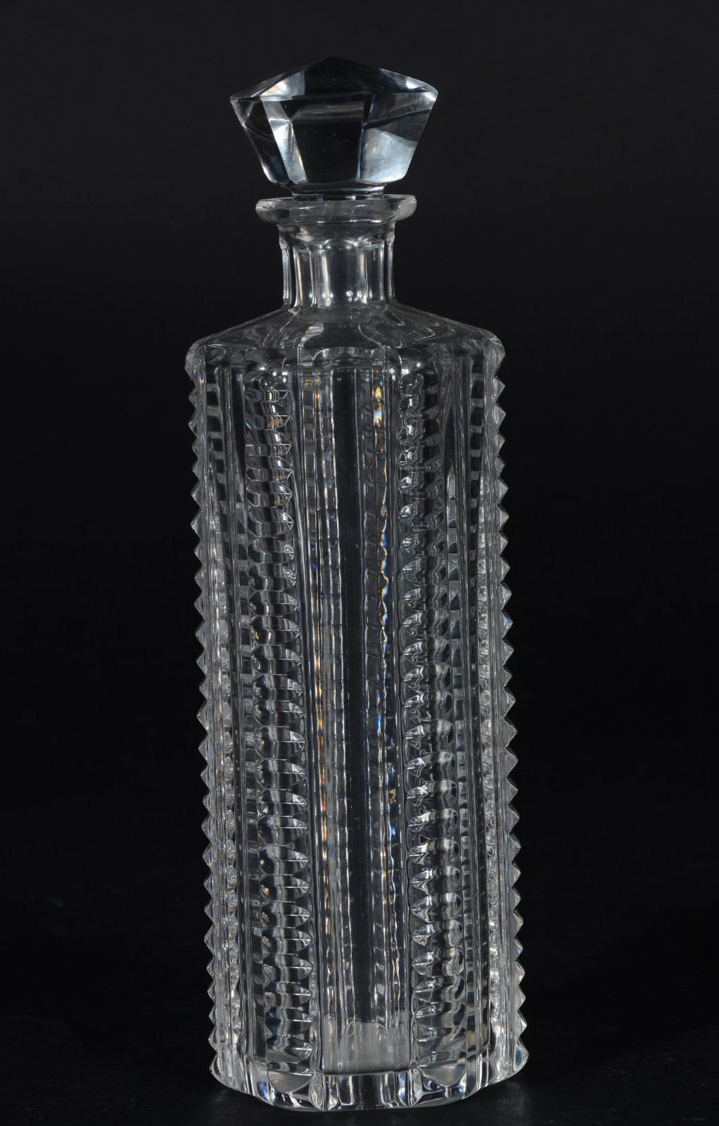 Conjunto de licoreira e 5 copinhos de cristal lapidado. - foto 2 de 5
