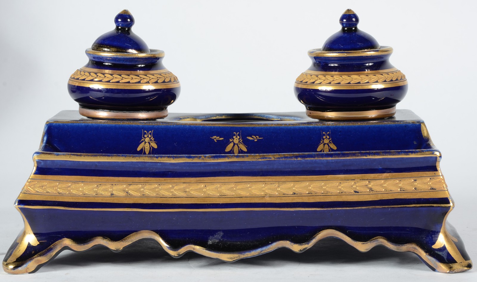 Tinteiro de porcelana francesa azul cobalto com realces dourados... - foto 1 de 5