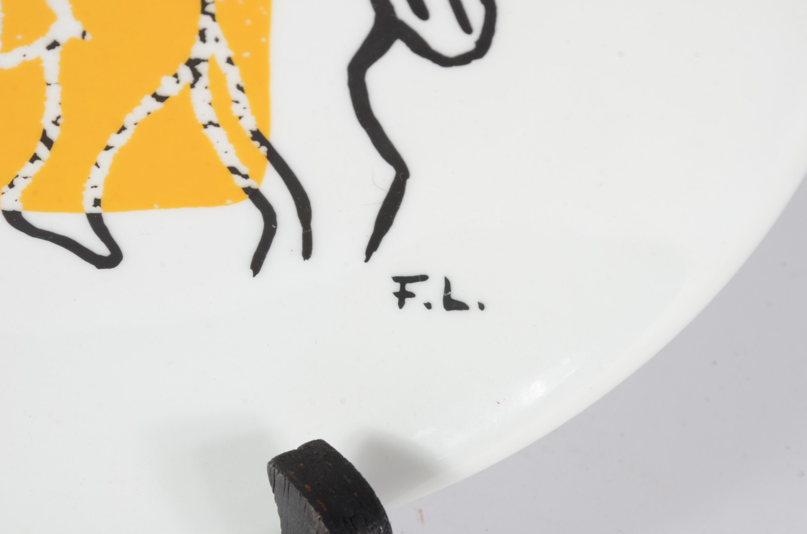 Dois pratos de porcelana francesa, sendo: Fernand Leger - Editions... - foto 4 de 7