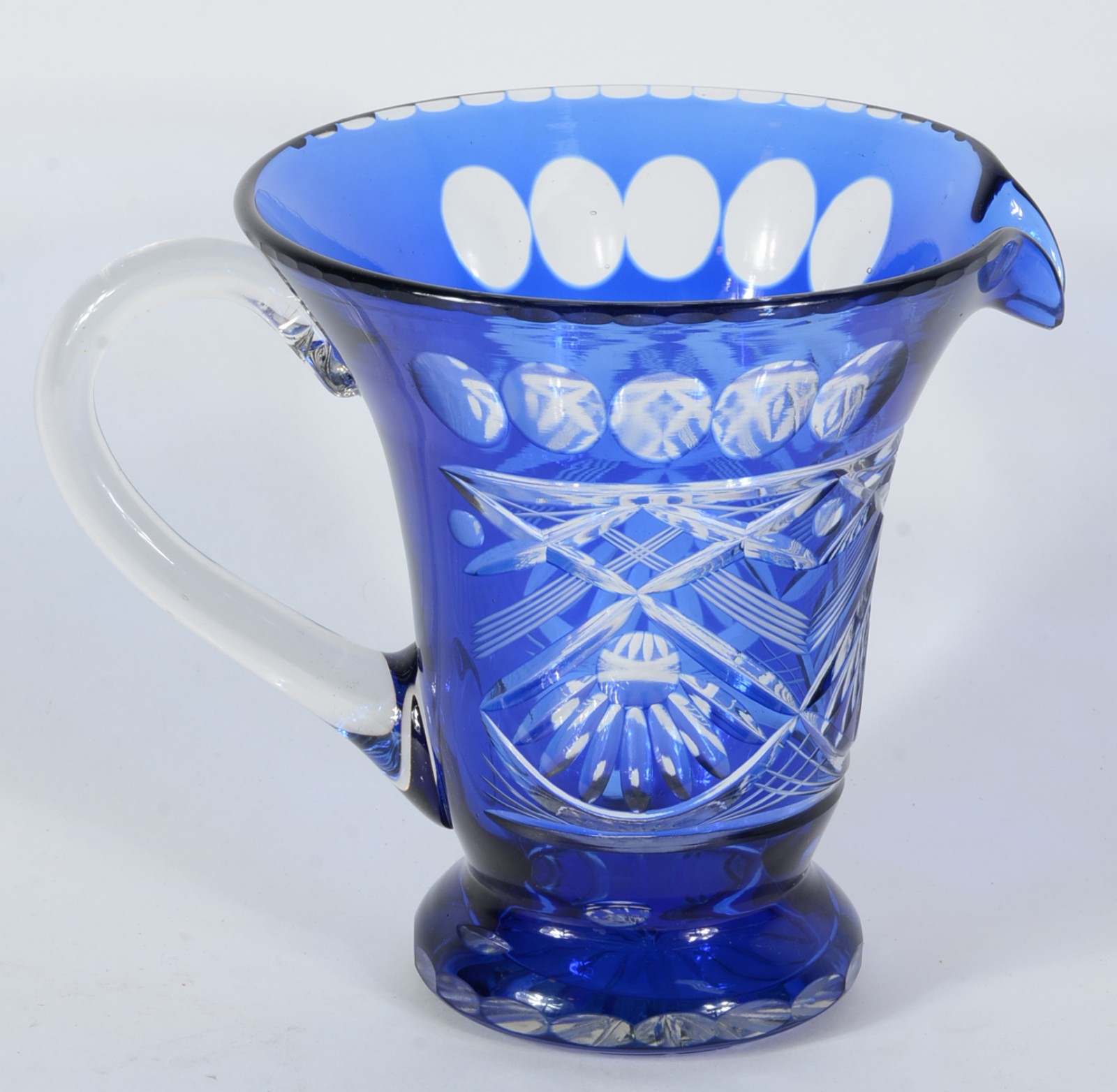 Jarra para água de cristal doublé azul lapidado. - foto 2 de 4