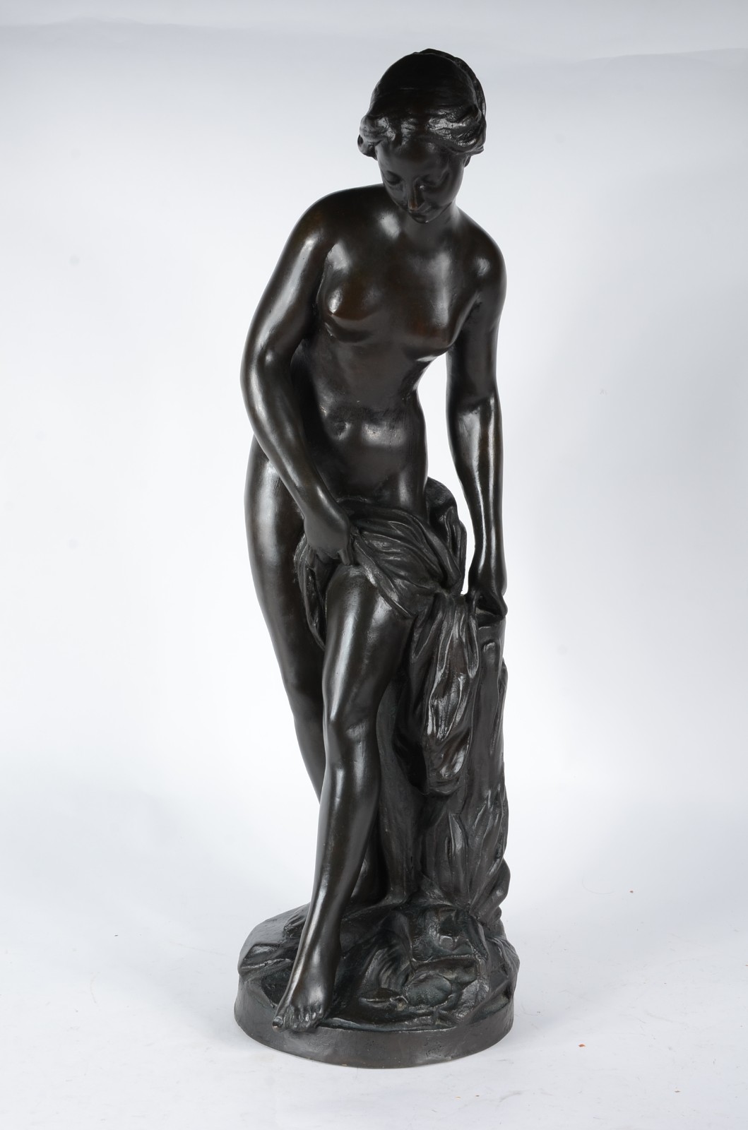 Falconet (1716-1791), Vênus Sortant du Bain - foto 1 de 6