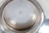 Bowl de prata contraste 833 mls., bordas recort... - Bowl de prata contraste 833 mls., bordas recortadas. Peso da prata: 250 g. (Por motivos de segurança a peça não se encontra na loja).
