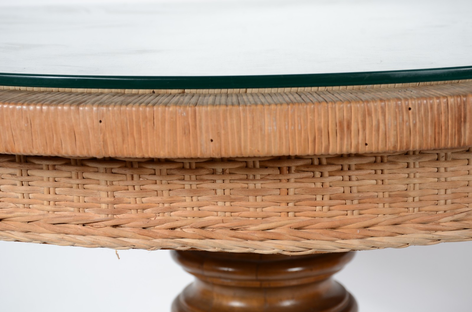 Mesa de apresentação com base feitio balaústre de madeira nobre... - foto 6 de 6