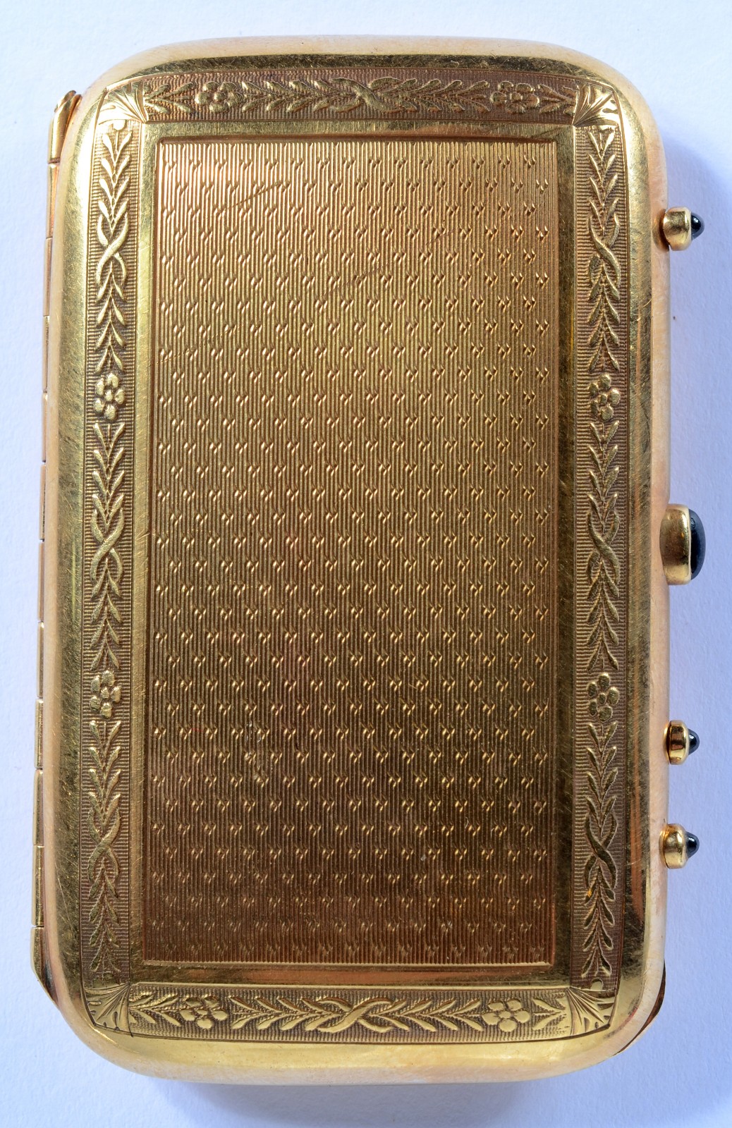 Elegante bolsa "menudiere" do tipo trousse de ouro 18 k... - foto 2 de 7