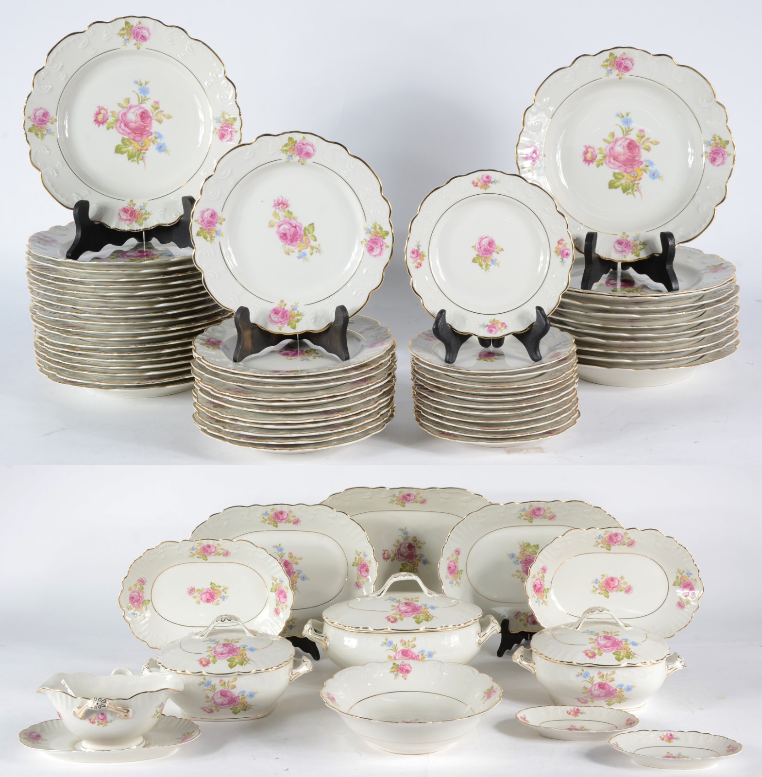 Aparelho de jantar de porcelana portuguesa CF Viana, na cor creme com... - foto 1 de 8