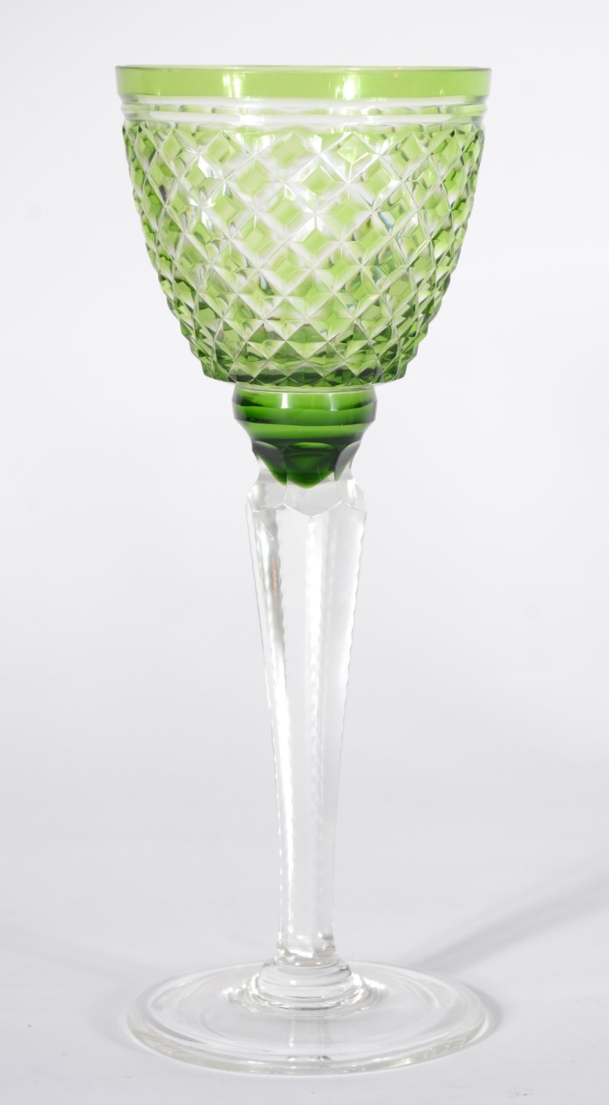 Conjunto com 6 taças para vinho de cristal doublé verde lapidado, pés... - foto 3 de 3