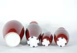 Quatro pequenos vasos de porcelana chinesa "san... - Quatro pequenos vasos de porcelana chinesa "sangue de boi".