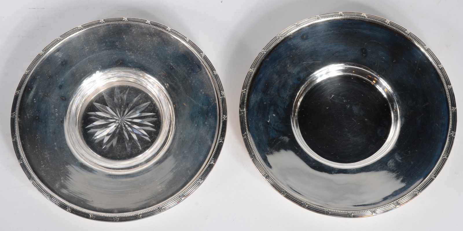 Conjunto com 12 pratinhos de metal prateado ingles Mappin & Webb com... - foto 3 de 7