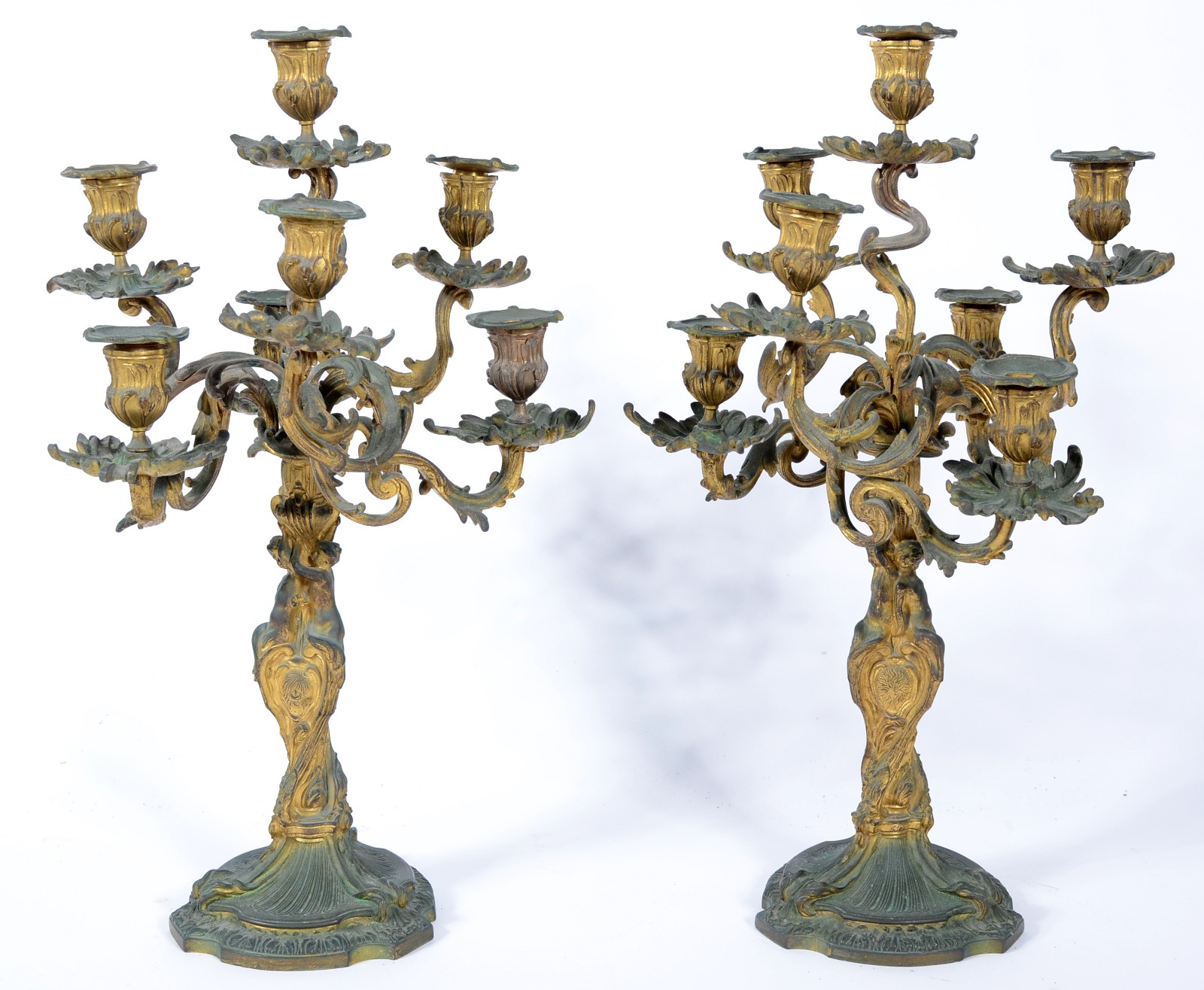 Par de belíssimos candelabros franceses de bronze ormulu para 7 velas... - foto 1 de 8