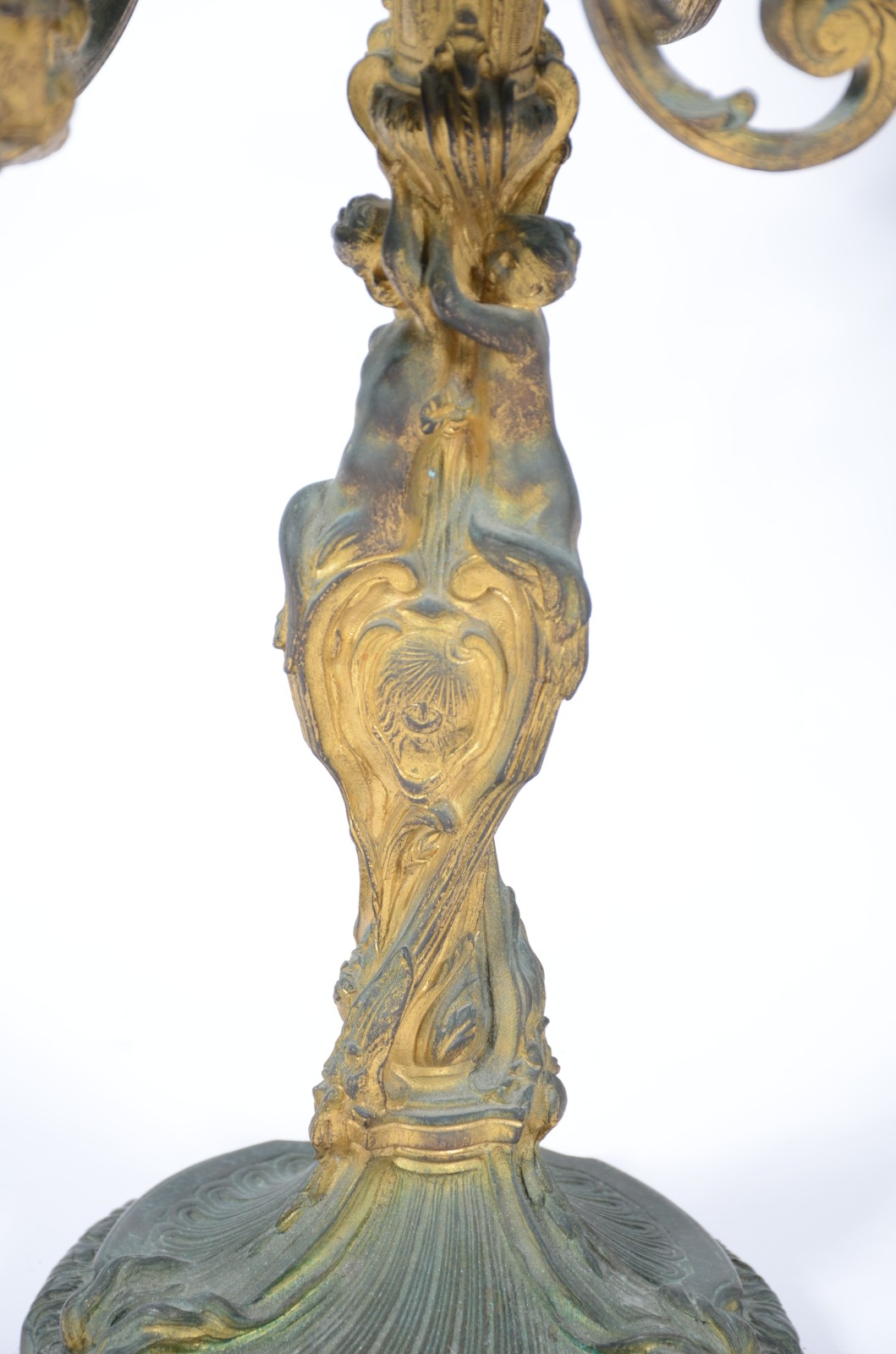 Par de belíssimos candelabros franceses de bronze ormulu para 7 velas... - foto 8 de 8