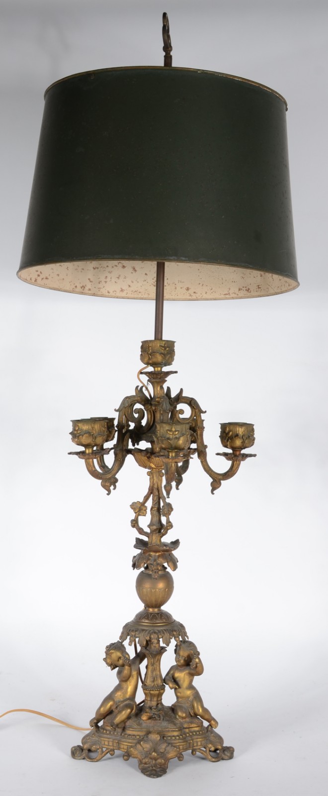 Abatjour frances de bronze ormulu, base na forma de candelabro... - foto 1 de 6