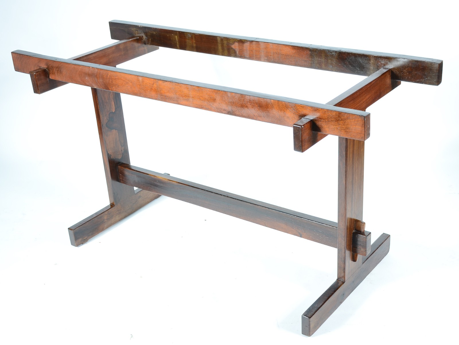 Base para mesa de madeira nobre. Anos 1960. - foto 1 de 4