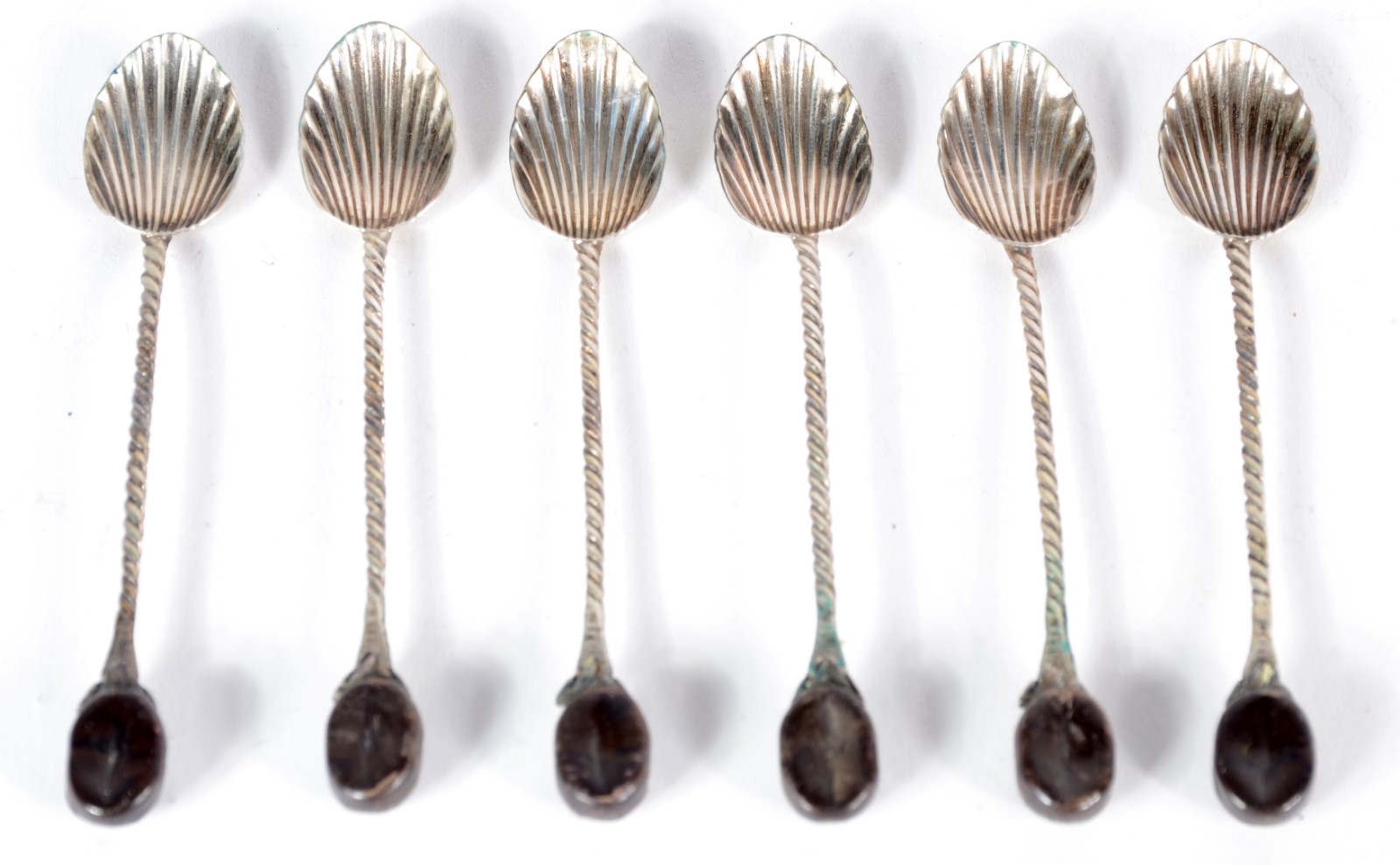 Conjunto com 6 colheres para café de prata contrastada, cabos... - foto 1 de 6