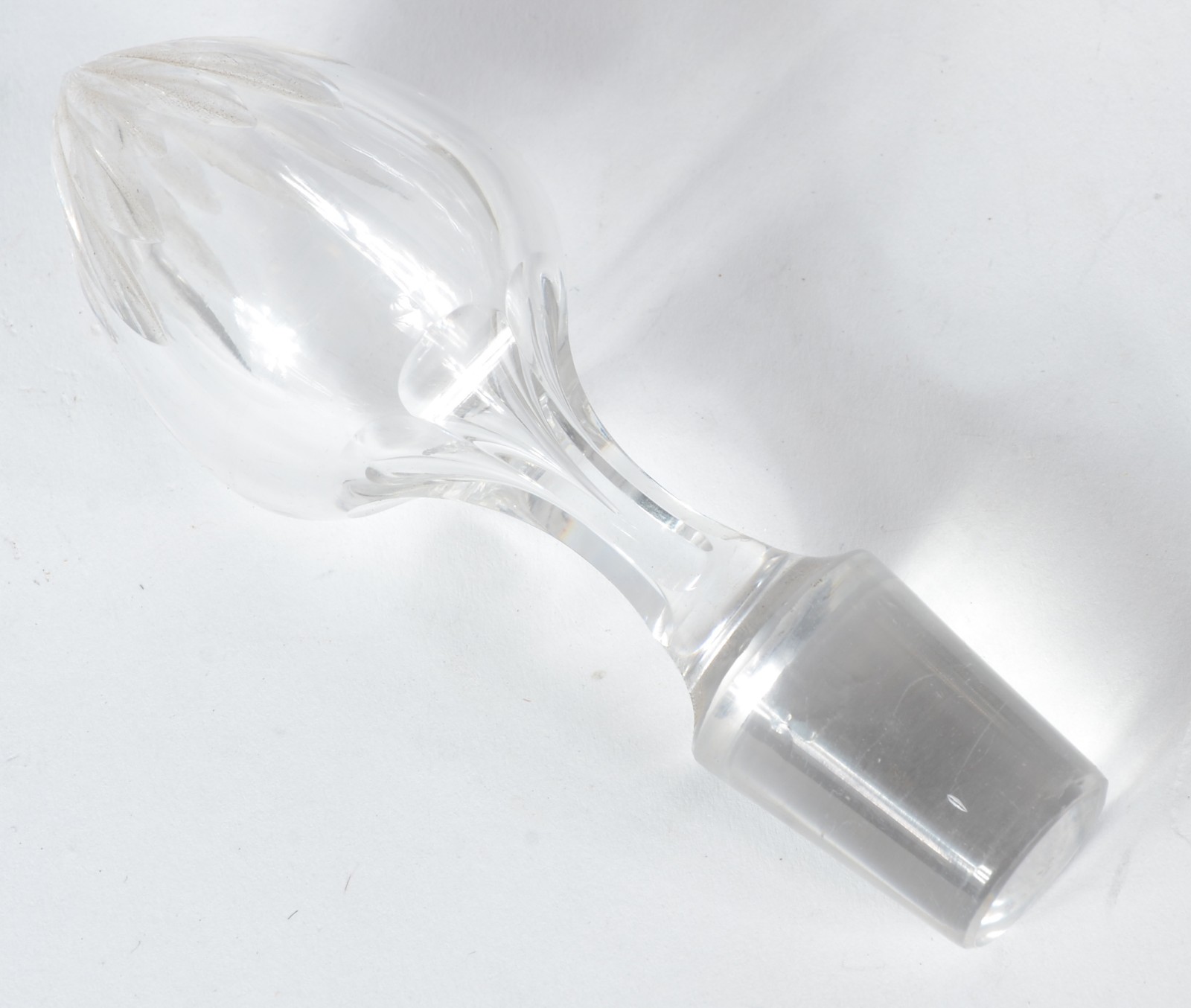 Licoreira com presentoir de cristal, lapidação bico da jaca. - foto 6 de 6