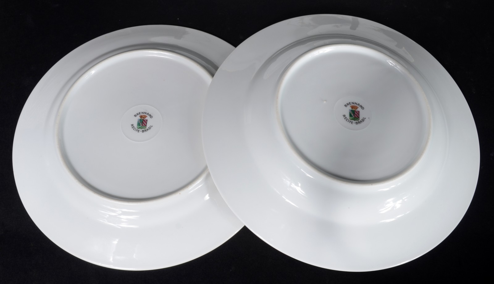 Serviço de jantar de porcelana Brennand, decorada com flores em... - foto 6 de 8