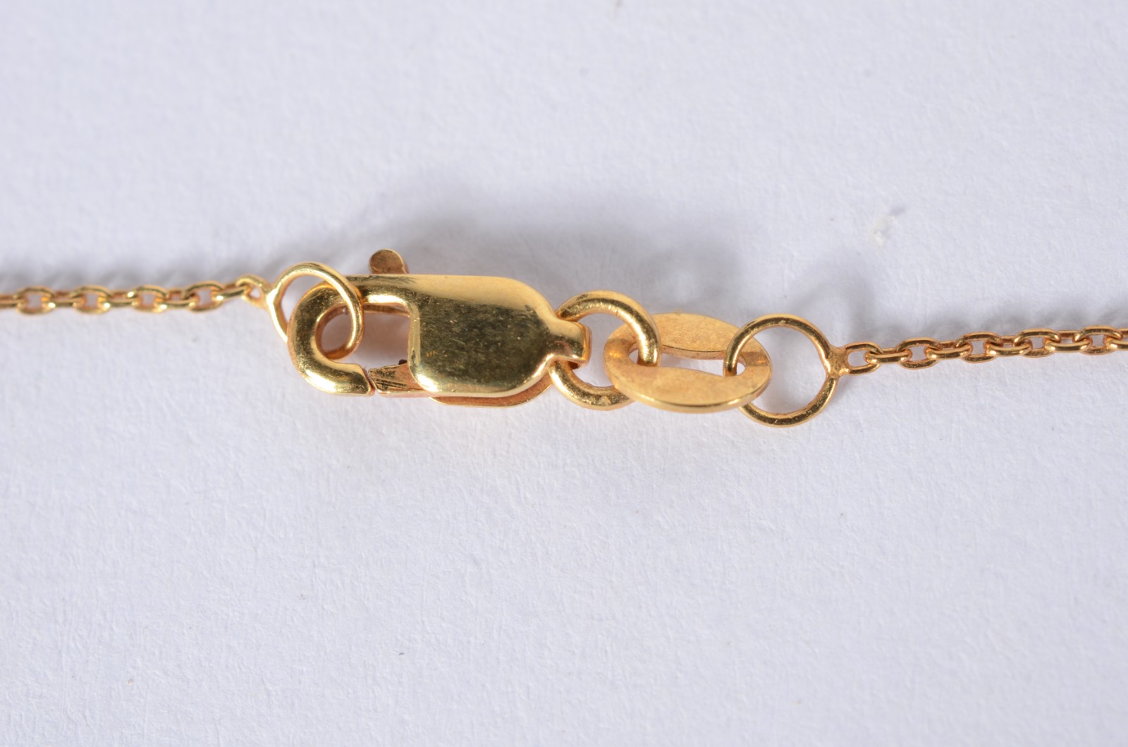 Colar com pendente de ouro 14 k. (Por motivos de segurança a peça não... - foto 3 de 5