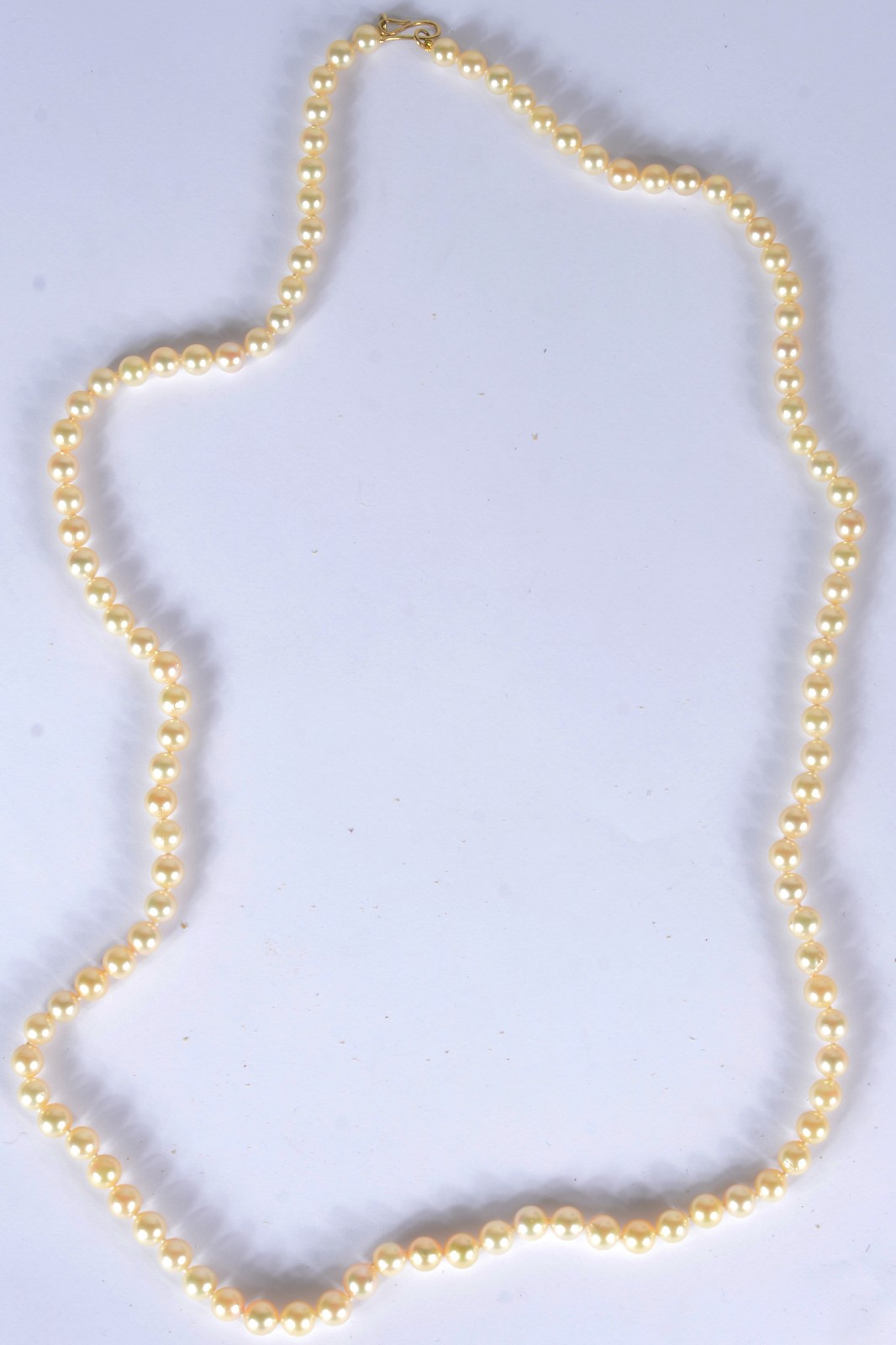 Colar de perolas com fecho de ouro 18 k. - foto 1 de 5