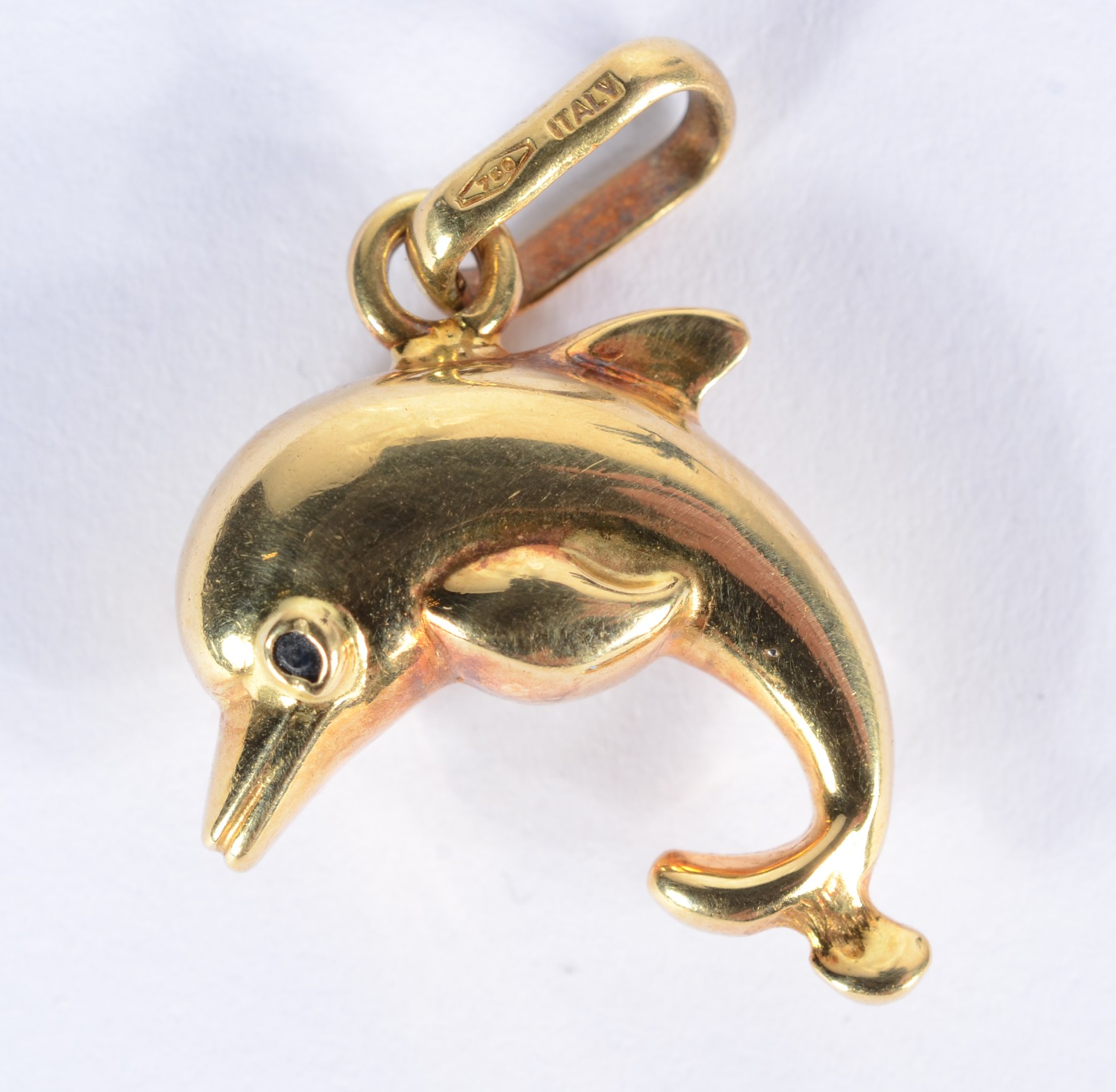 Pendente na forma de golfinho de ouro 18 k., contraste 750 mls. (Por... - foto 2 de 3