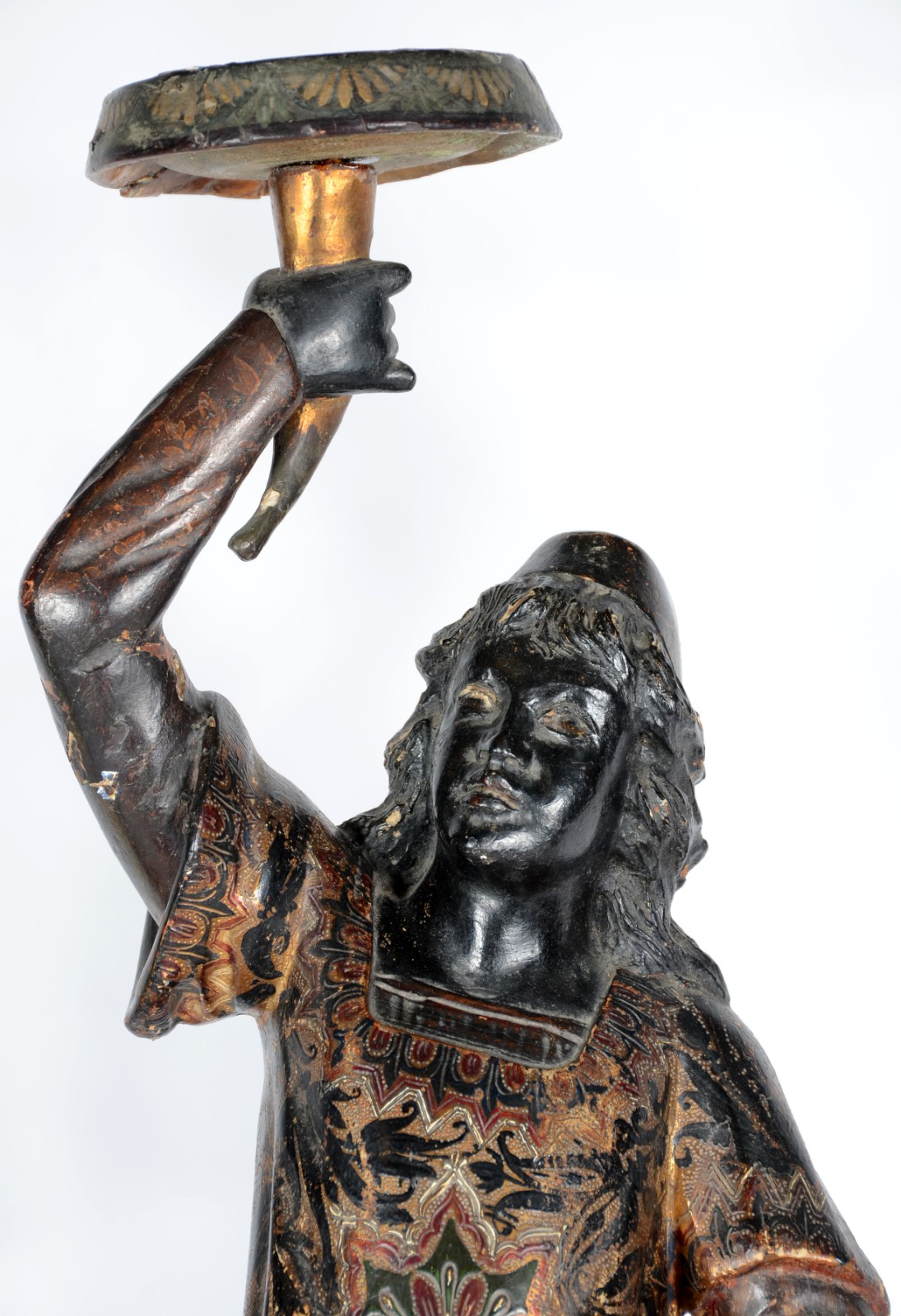 Par de antigas esculturas venezianas representando "Black-a-moor" de... - foto 4 de 11