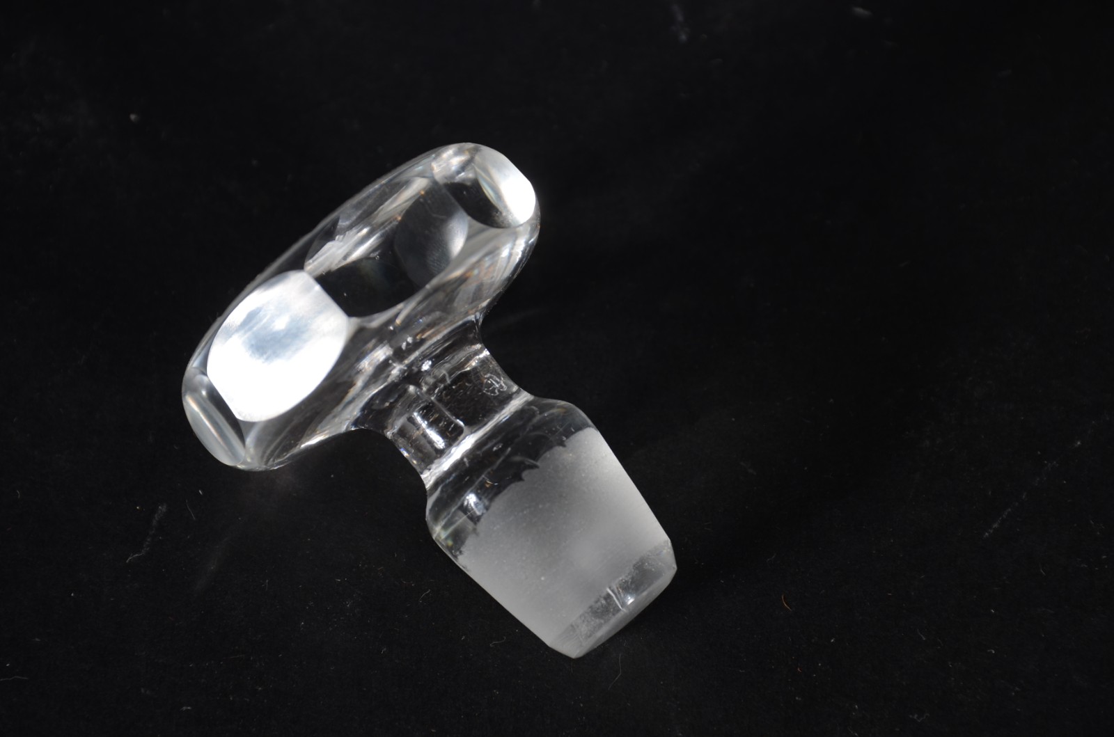 Serviço de cristal, composto de: 10 taças para vinho tinto, 15 para... - foto 5 de 5