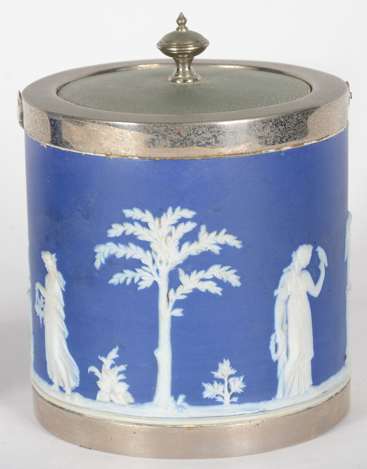 Quatro peças diversas de porcelana inglesa wedgwood azul e branca... - foto 3 de 10