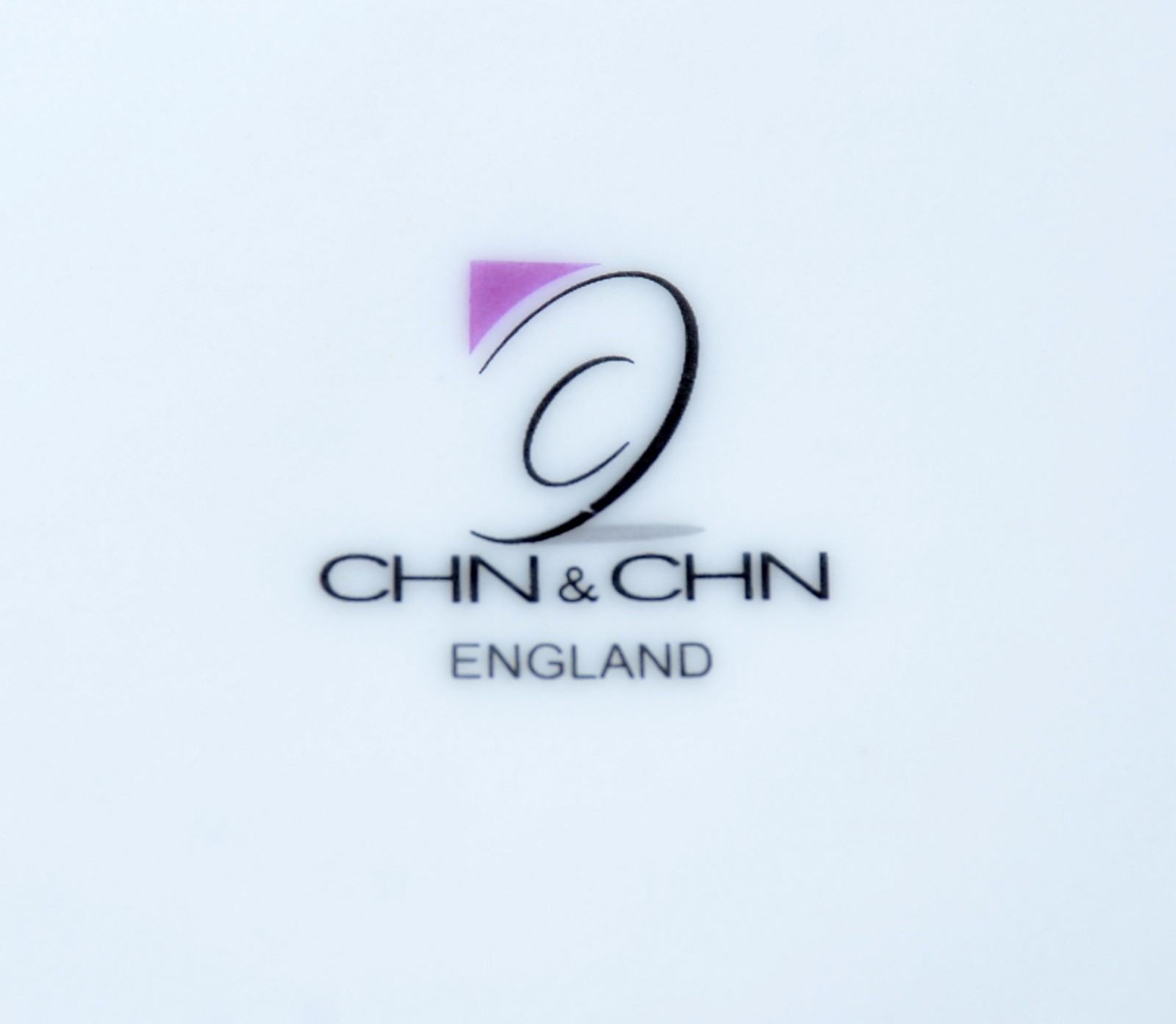 Aparelho de jantar e café de porcelana CHN & CHN inglesa, borda... - foto 11 de 11