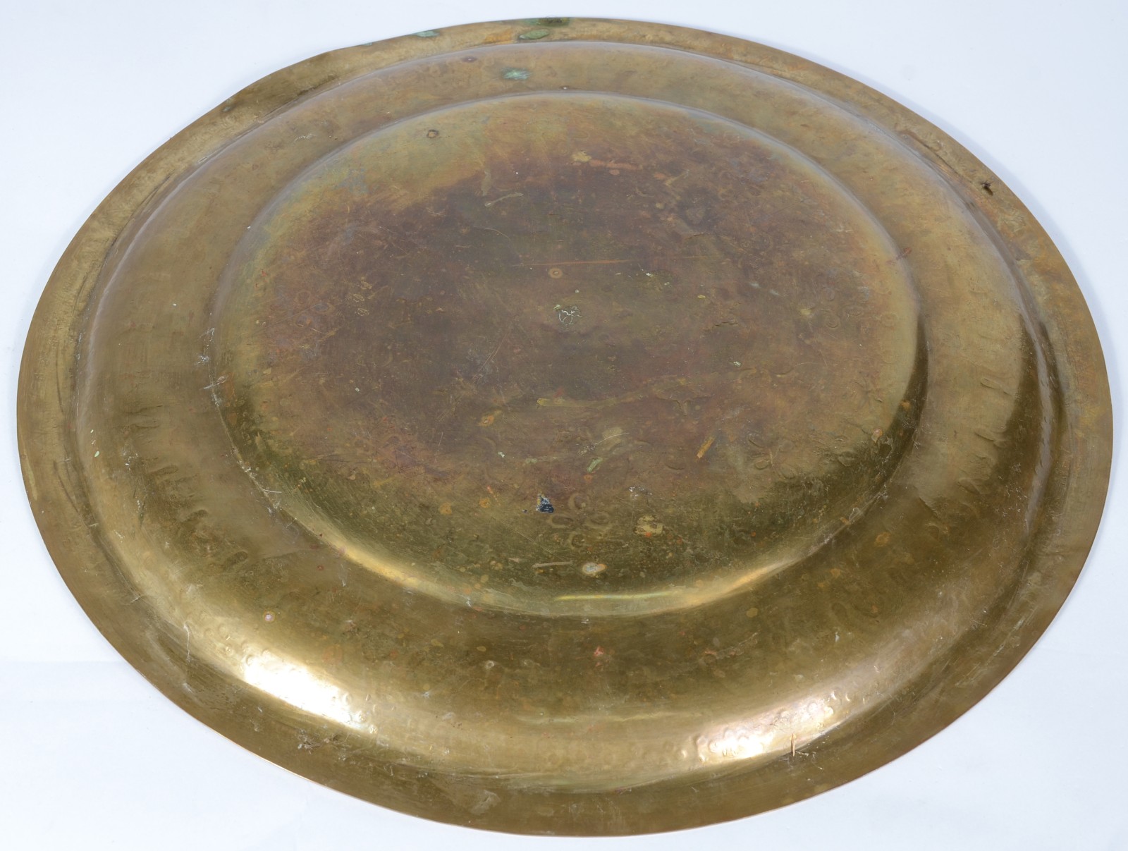 Grande chaleira decorativa de metal dourado oriental trabalhado com... - foto 5 de 6