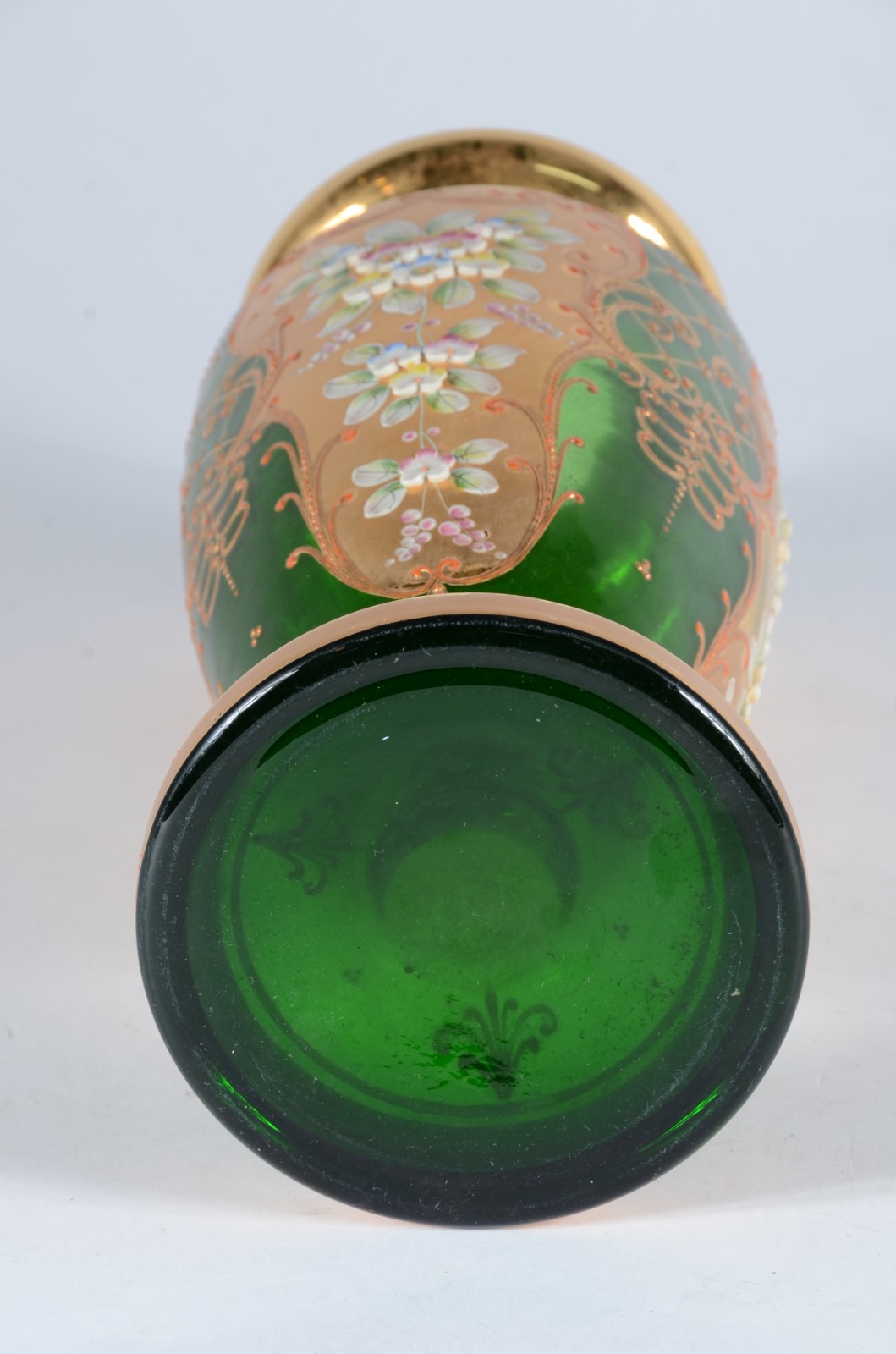 Vaso de cristal veneziano doublé verde e dourado decorado com flores... - foto 4 de 4