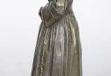 Emmanuel FREMIET (1824-1910), "Soeur de la Char... - Escultura de bronze patinado representando freira. Assinado.