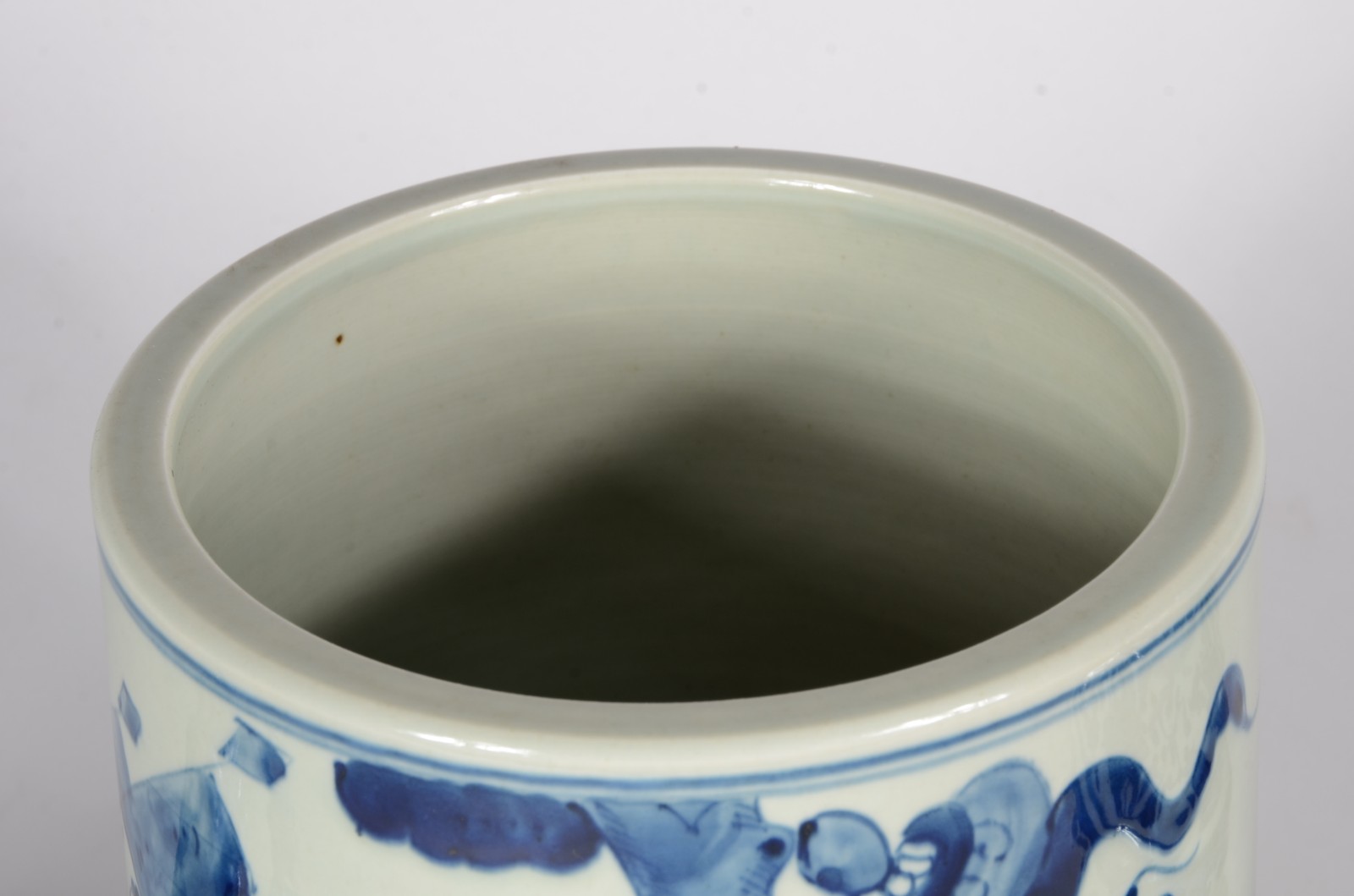 Três peças diversas de porcelana oriental azul e branca, sendo... - foto 3 de 6