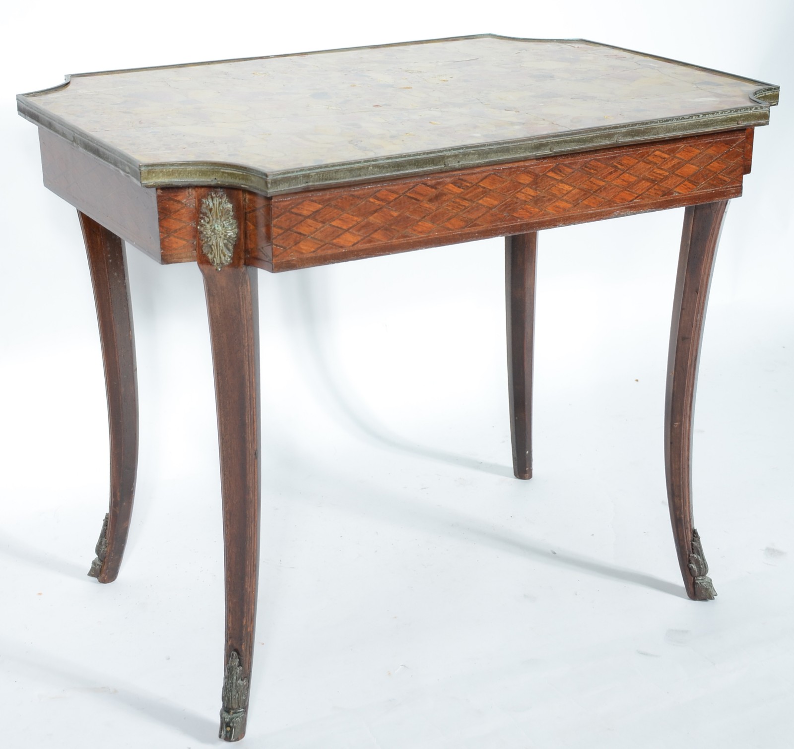 Mesa auxiliar de madeira nobre parquetada, estilo francês, tampo de... - foto 1 de 6