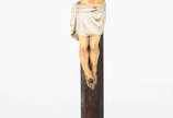 Crucifixo de madeira com figura de Cristo polic... - Crucifixo de madeira com figura de Cristo policromada (desgastes)