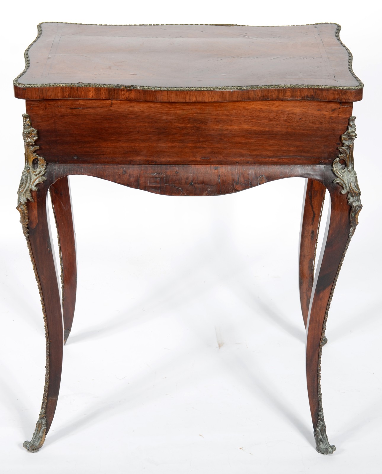 Mesa de toucador de madeira nobre, estilo francês, detalhes em... - foto 5 de 6