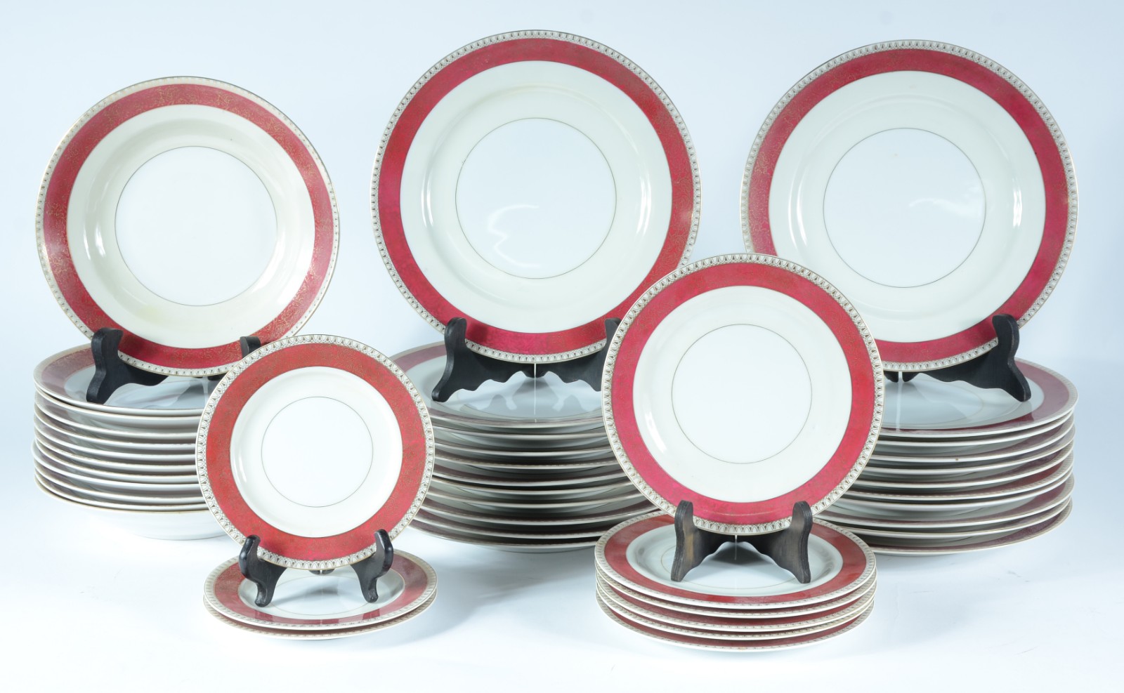 Aparelho de jantar, chá e café de porcelana japonesa, decorado com... - foto 4 de 5