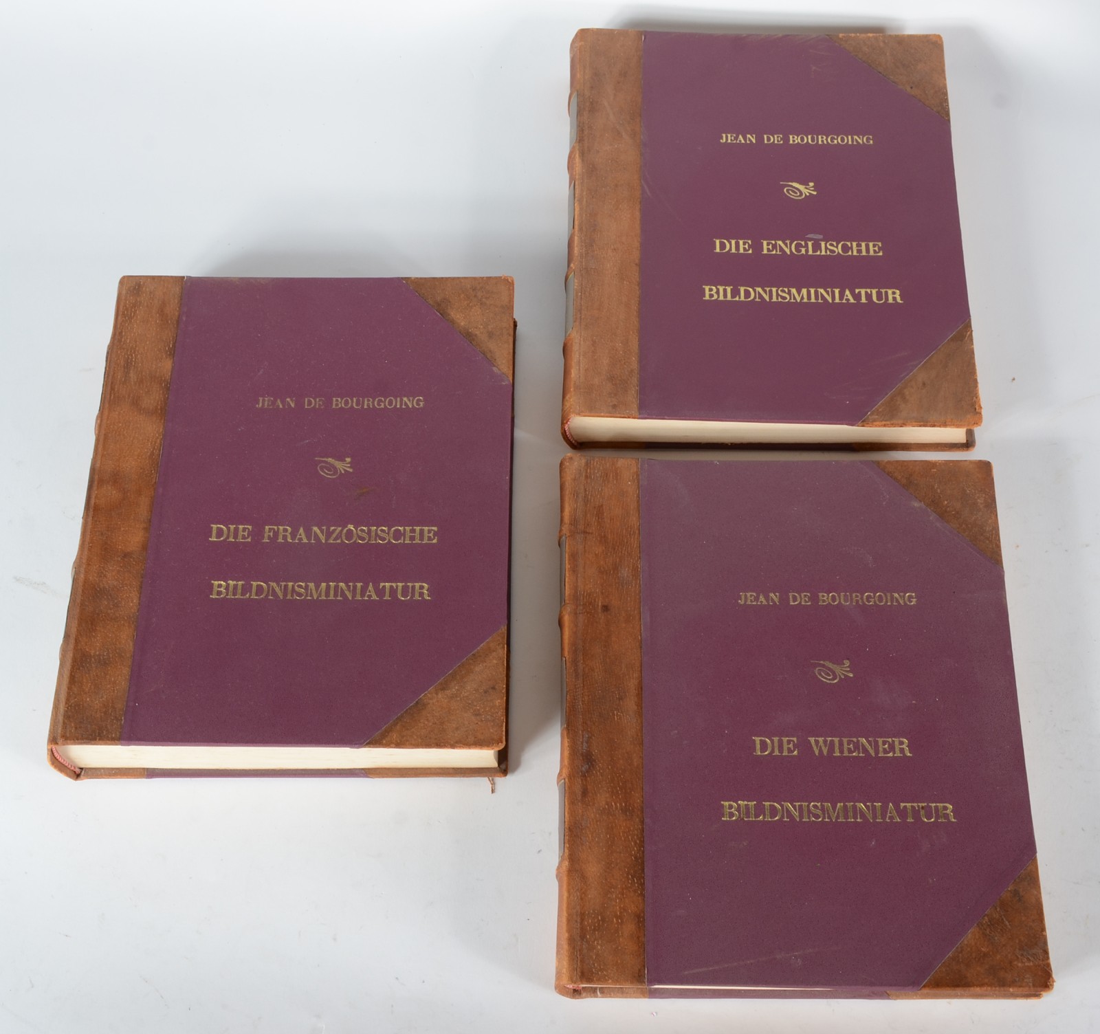 Três livros sobre miniaturas de Jean de Bourgoing - Die Englische... - foto 1 de 8